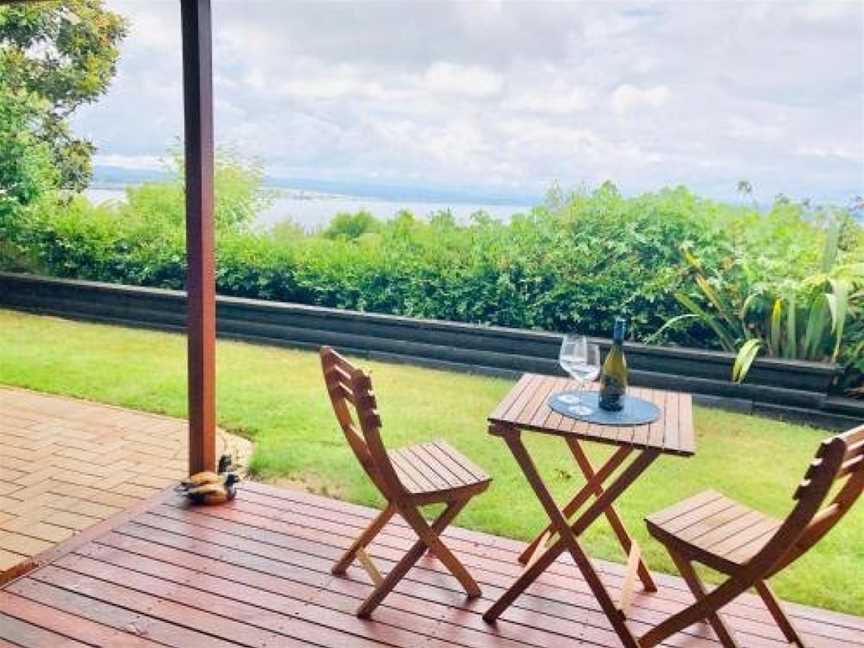 Lake View Garden Apartment, Taupo, New Zealand