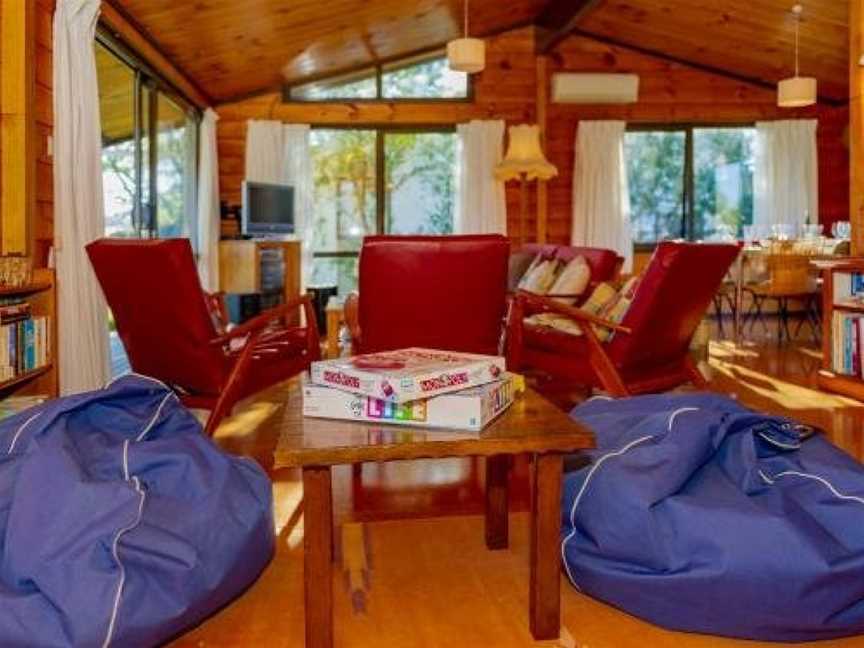 Gumhill Escape - Pauanui Holiday Home, Pauanui, New Zealand