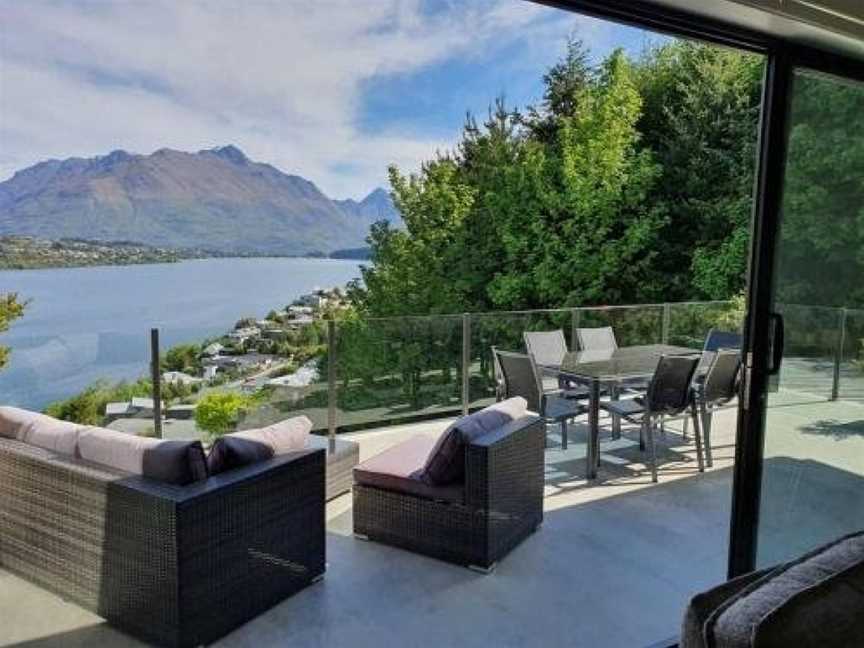 Queenstown Townhouse - Fabulous Alpine Views, Argyle Hill, New Zealand