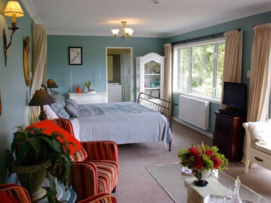 Kauri Point Luxury Bed & Breakfast, Taupo, New Zealand