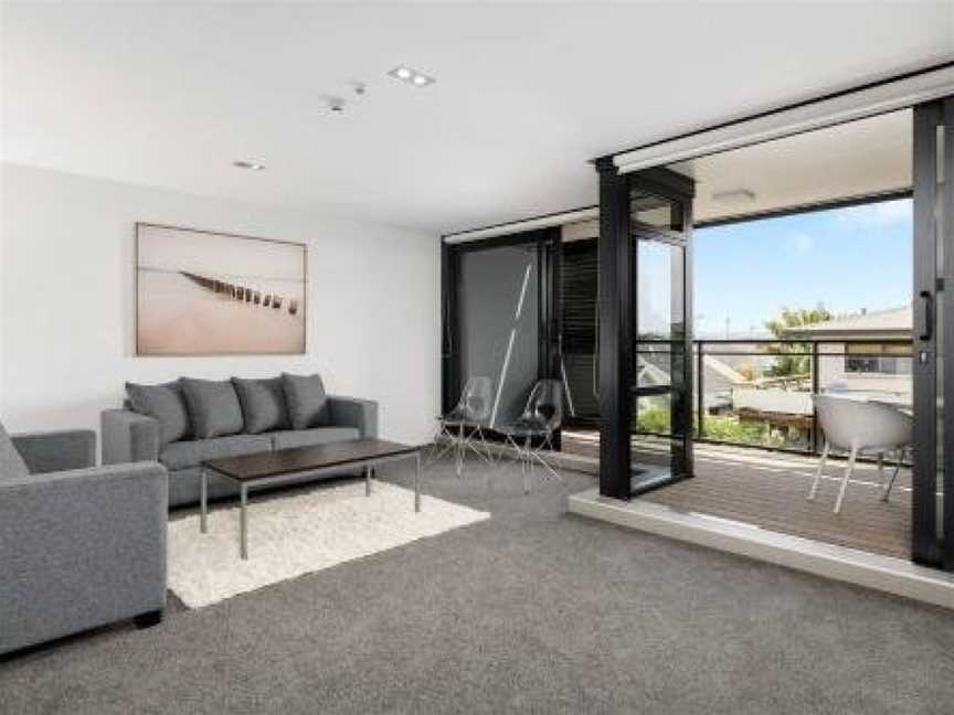 Central Mount Apartment, Quiet and Spacious with Pool, Tauranga (Suburb), New Zealand