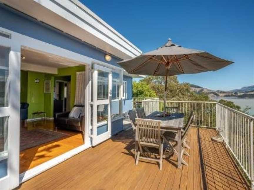 Bayview Beauty - Charteris Bay Holiday Home, Lyttelton, New Zealand