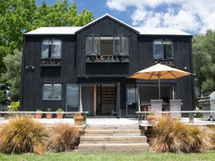 Black Walnut Cottage, Havelock North, New Zealand