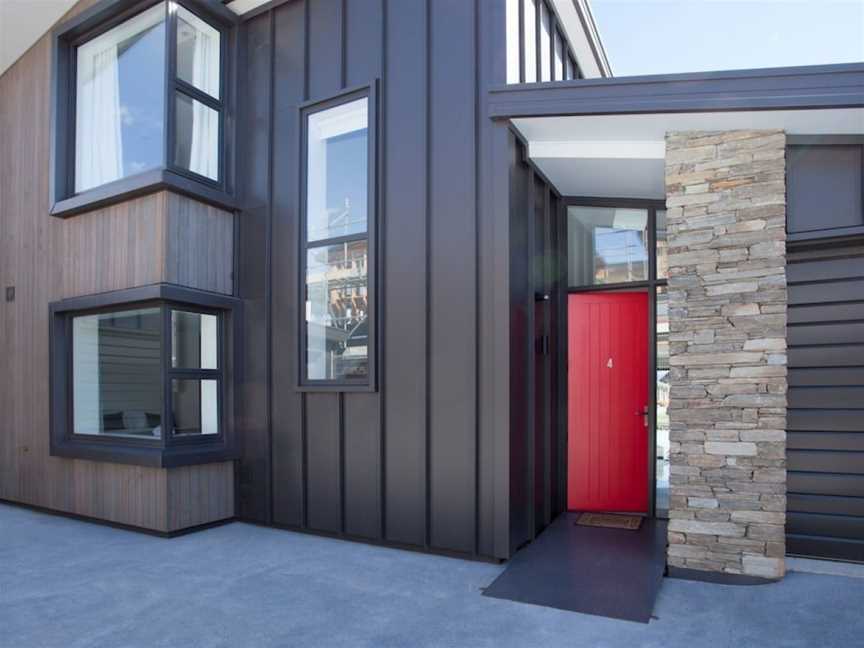 Dungarvon Street Apartments, Wanaka, New Zealand