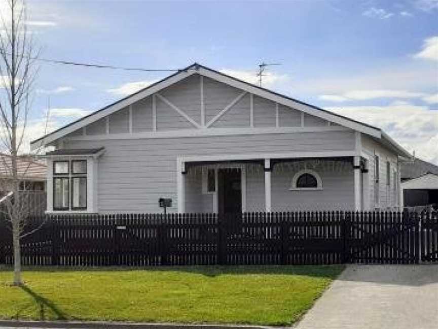 Te Waiharakeke Holiday Home- Aug to Nov Special Rates, Springlands, New Zealand