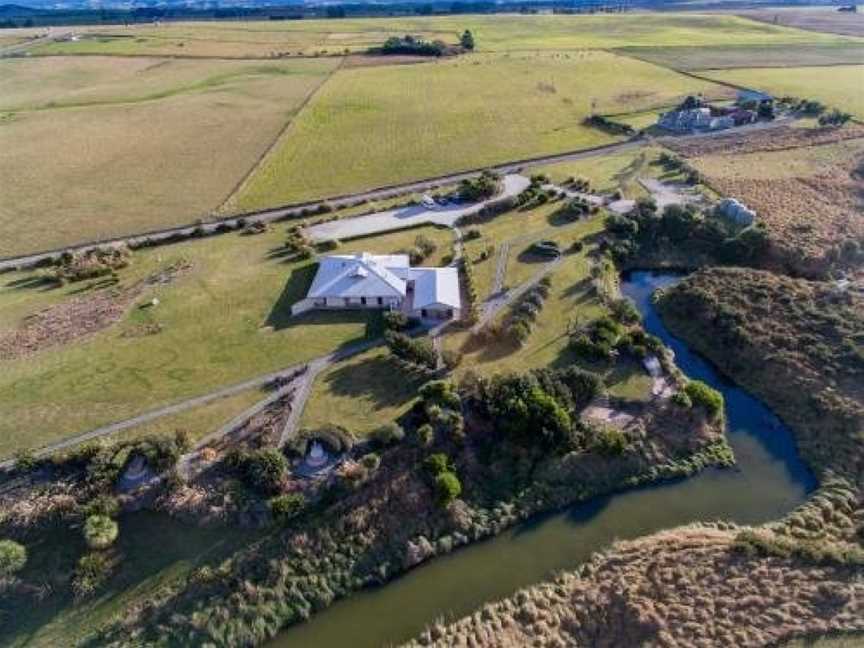 Old Bones Lodge, Oamaru, New Zealand