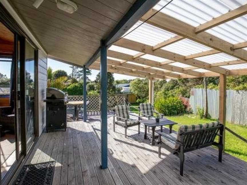 Driftwood Cottage, Barrytown, New Zealand