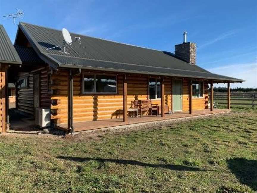 The Log Cottage, Rangiora, New Zealand