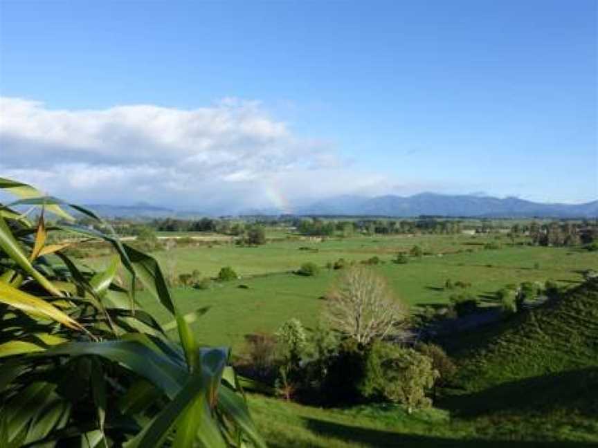 Tasman Hill Lodge, Brown Owl, New Zealand