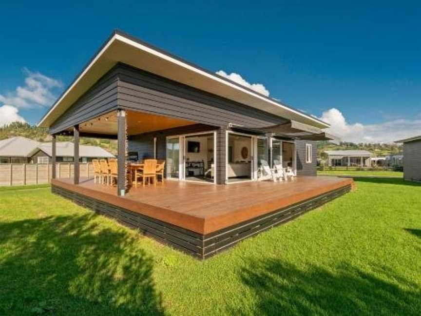 Sundaze Escape - Cooks Beach Holiday Home, Hahei, New Zealand