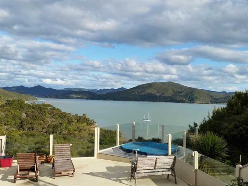 Waikare Retreat, Russell, New Zealand