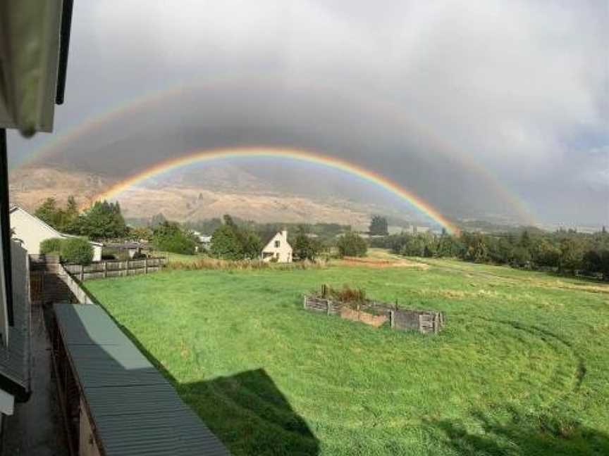 Riverside Retreat, Argyle Hill, New Zealand