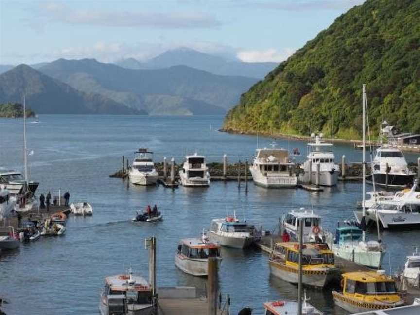 Picton Waterfront Penthouse, Picton, New Zealand