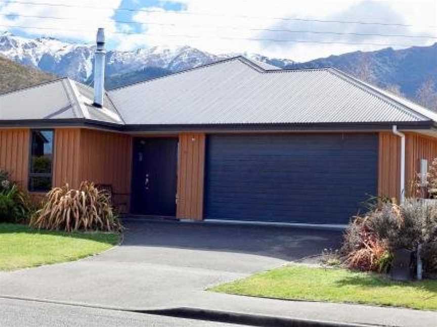 Noble No 6 - Hanmer Springs Holiday Home, Hanmer Springs, New Zealand