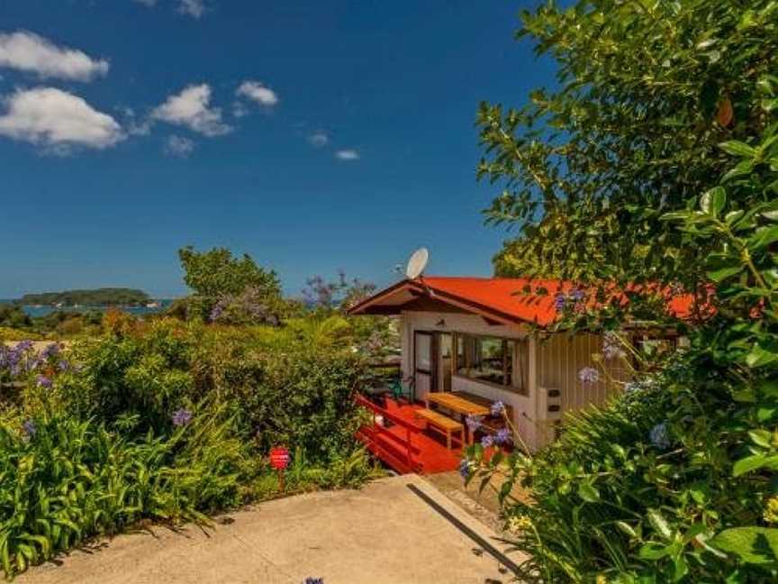 Treetop Bach - Hahei Bach, Hahei, New Zealand