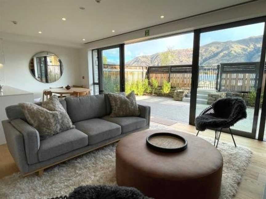 Central Wanaka Lakeside Condo, Wanaka, New Zealand