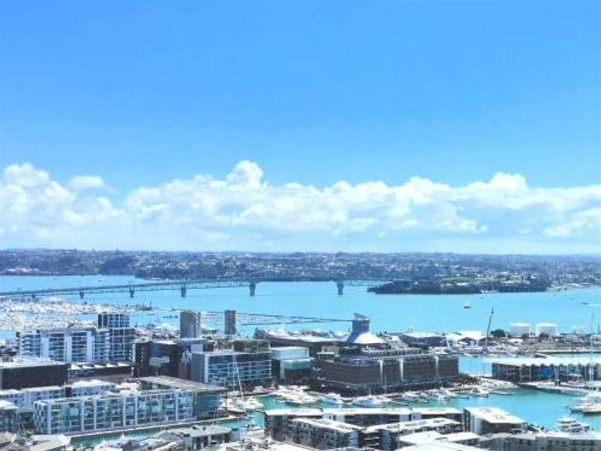 180 Degrees Seaview and Harbor View 2 bedroom Apt, Eden Terrace, New Zealand