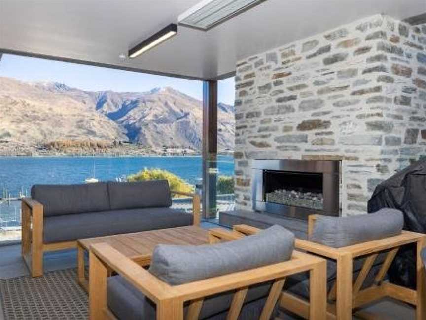 Spinnaker Apartment 5 - Christchurch Holiday Homes, Wanaka, New Zealand