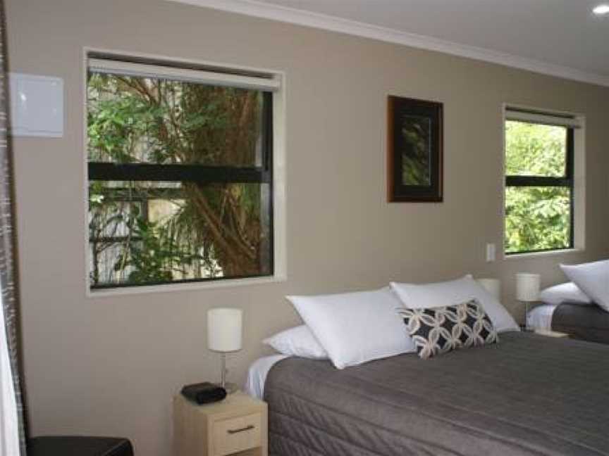 Kaka Retreat Motel, Stewart Island, Half Moon Bay, New Zealand