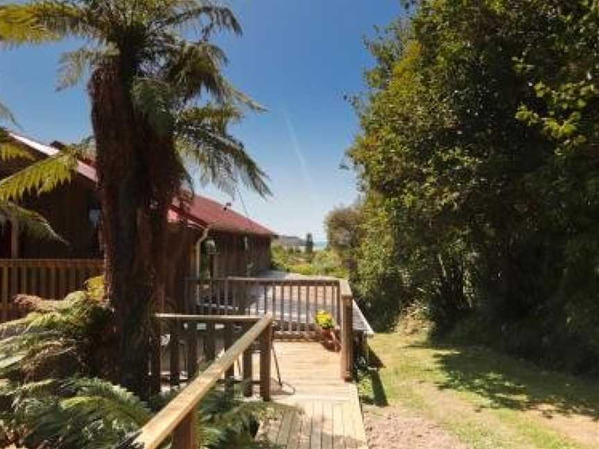 Luxury Tree Top Studio, Kaiteriteri, New Zealand