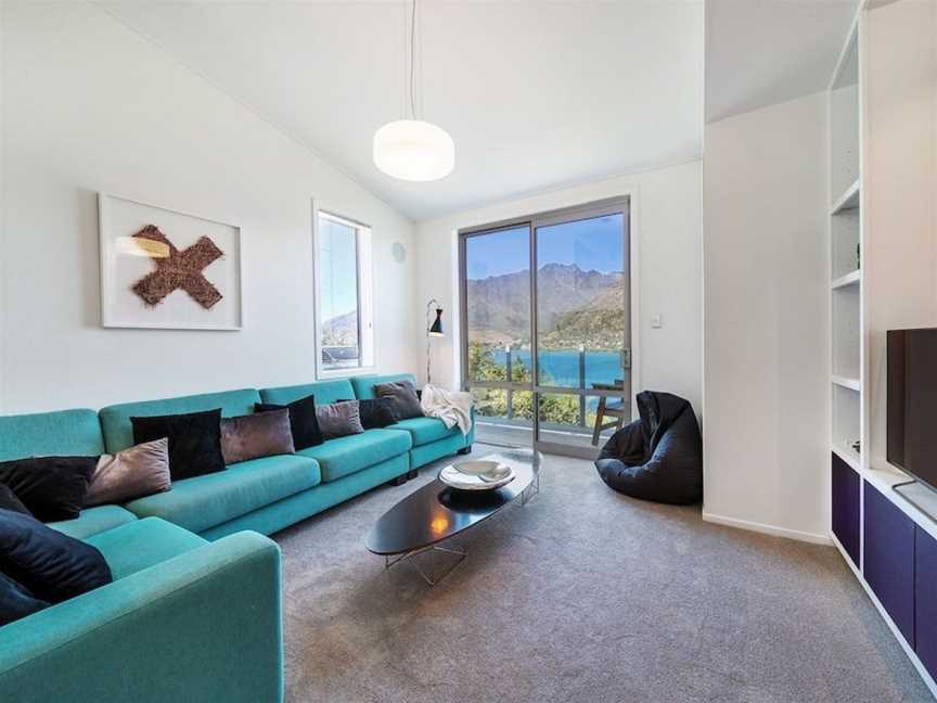 Lake View Greenstone Luxe Apartment, Argyle Hill, New Zealand