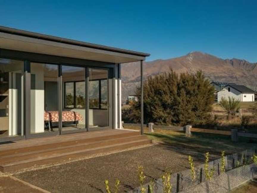 Bull Ridge Escape - Wanaka Holiday Home, Wanaka, New Zealand