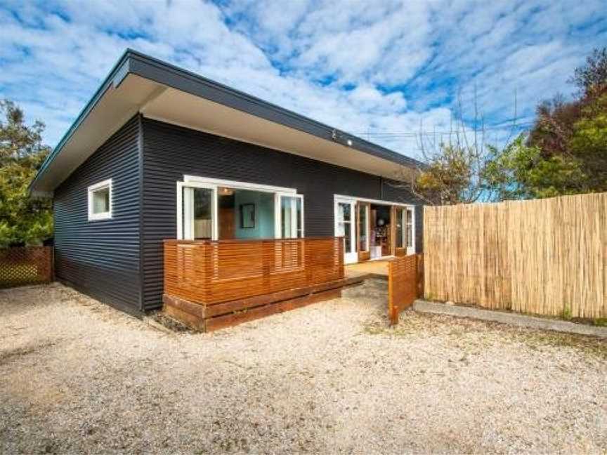 Poharadise - Pohara Beach Holiday Home, East Takaka, New Zealand