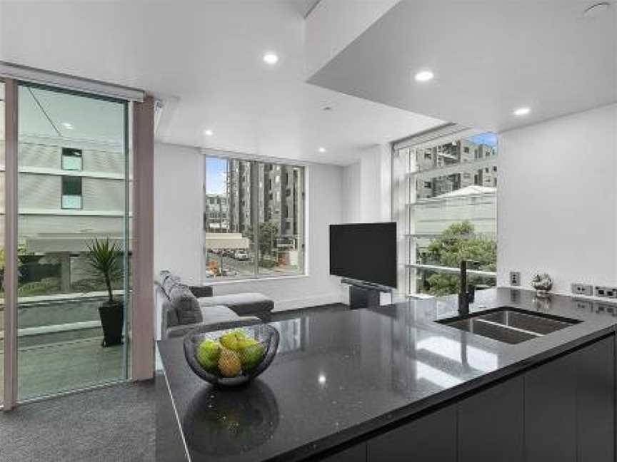 QV Upscale Modern Viaduct Apt with Parking - 965, Eden Terrace, New Zealand