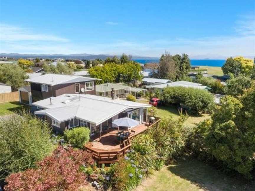 Wharewaka Hideaway - Wharewaka Holiday Home, Taupo, New Zealand