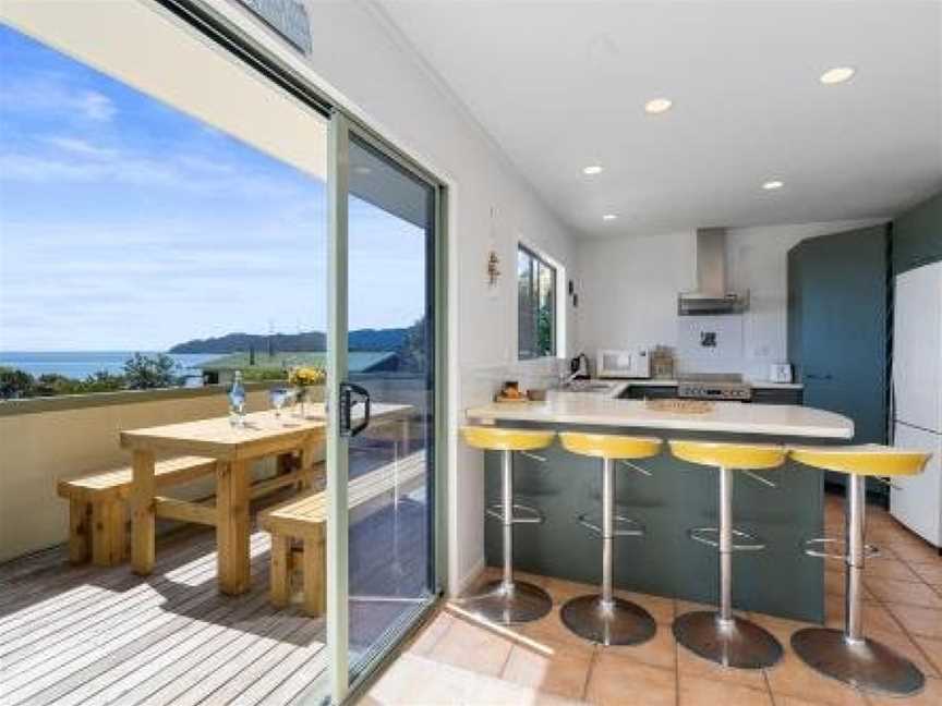 Sandy Beach House - Coopers Beach Holiday Home, Mangonui, New Zealand