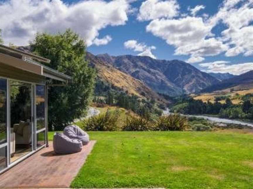 Amberley Retreat, Argyle Hill, New Zealand