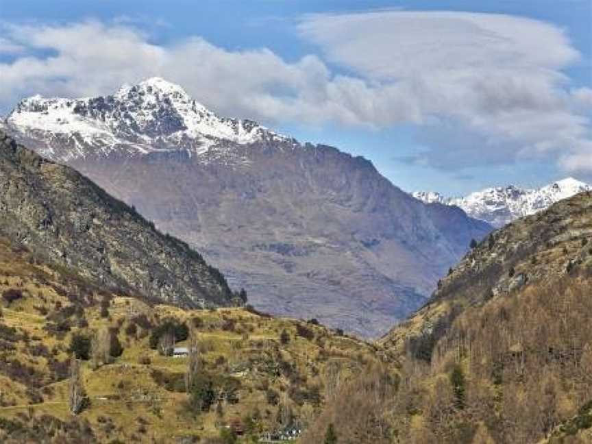 Rihir Apartment @ the base of Coronet Peak, Argyle Hill, New Zealand