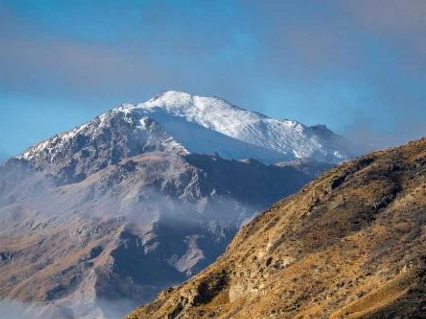 Rima Apartment at the base of Coronet Peak, Argyle Hill, New Zealand