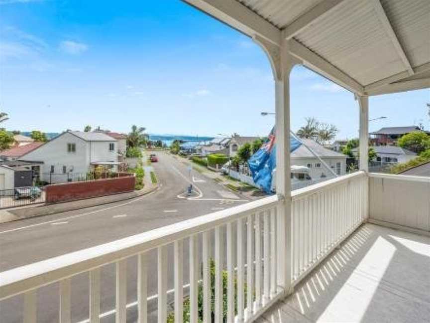 Ports Keep - Napier Holiday Home, Napier, New Zealand