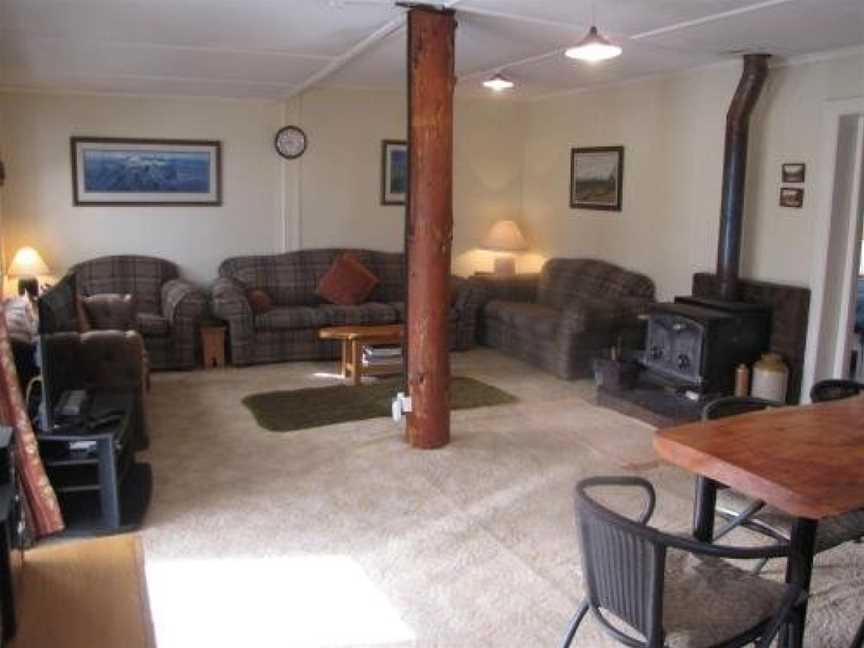 Ohakune Lodge Burnski Ohakune Holiday Homes- Bachcare NZ, Ohakune, New Zealand