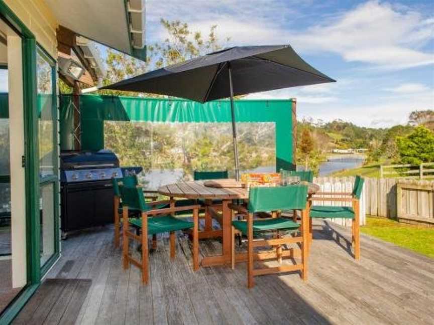 Cooks Beach Beauty - Cooks Beach Holiday Home, Whitianga, New Zealand