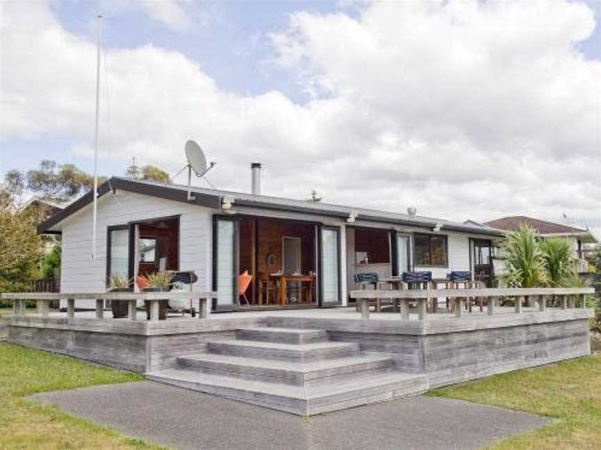 Pretty in Pauanui - Pauanui Holiday Home, Pauanui, New Zealand