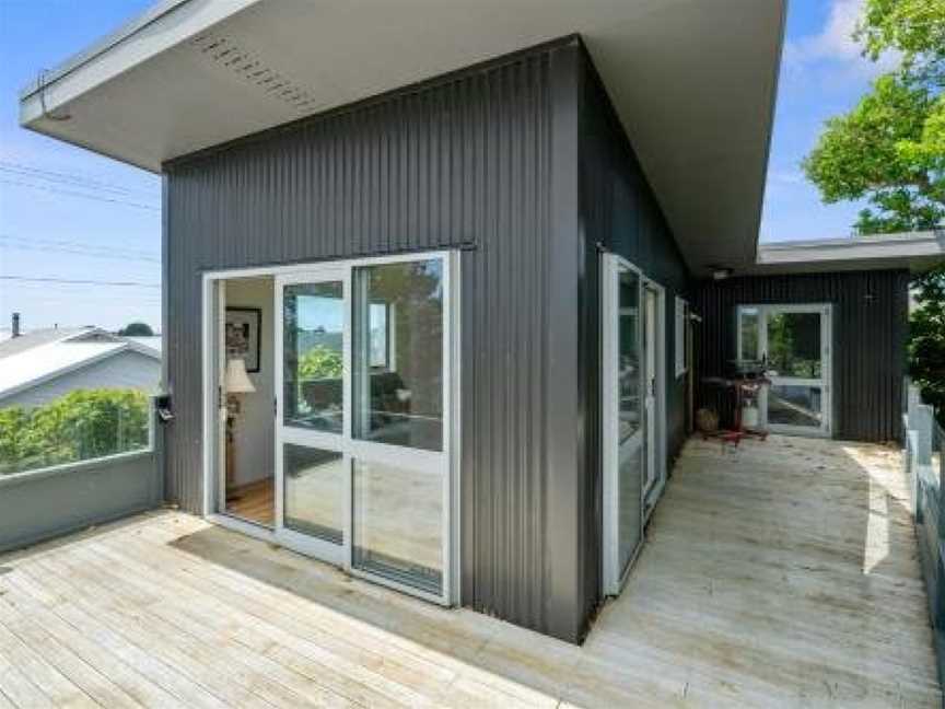 The Fritz - New Plymouth Holiday Home, Ferndale, New Zealand