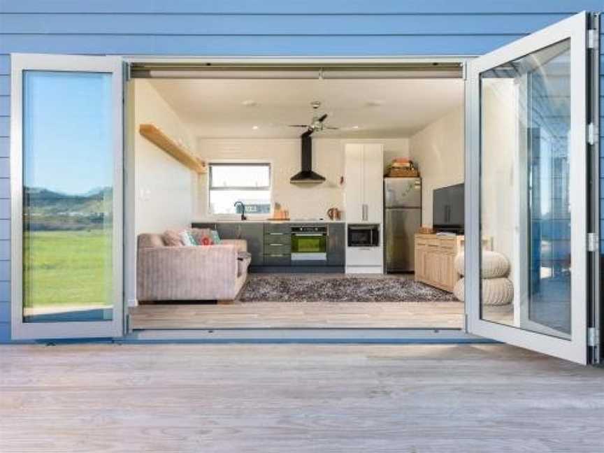 Escape on Edinburgh - Waihi Beach Holiday Home, Waihi Beach, New Zealand