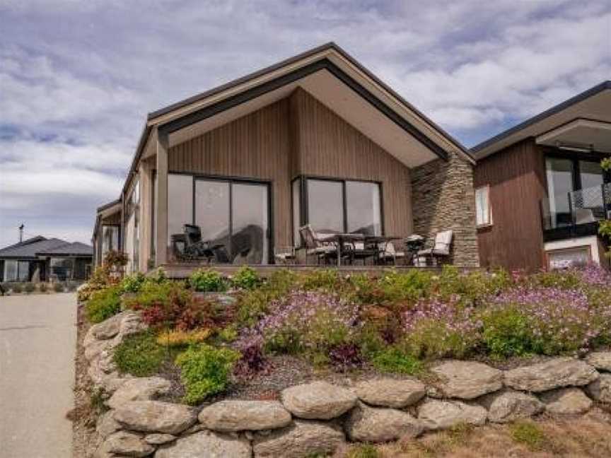 Farrant Drive Luxury Cottage - Wanaka Holiday Home, Wanaka, New Zealand