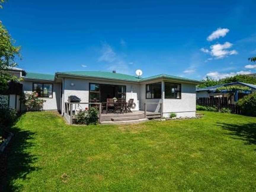 Downtown Delight - Wanaka Holiday Home, Wanaka, New Zealand