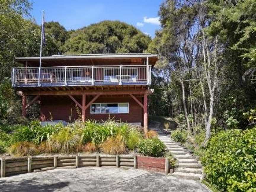 Harbour Panorama - Akaroa Holiday Home, Akaroa, New Zealand