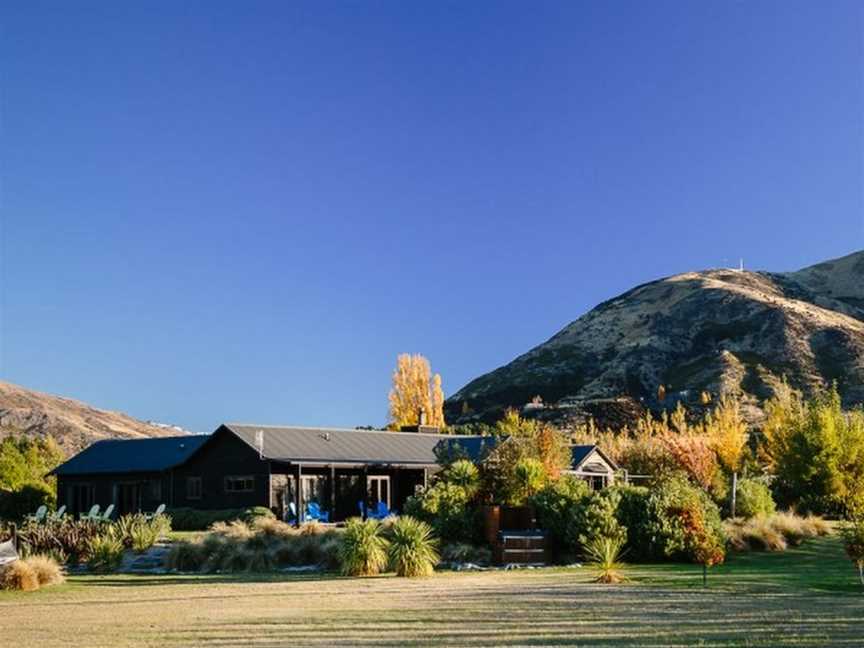 MOUNTAIN RANGE LODGE, Wanaka, New Zealand