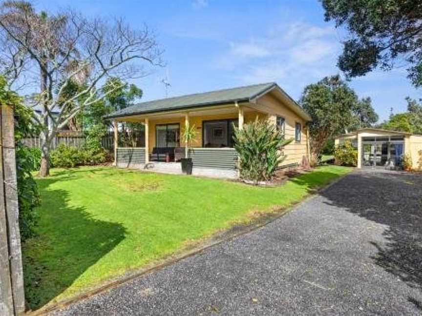 Sunrise Cottage - Waihi Beach Holiday Home, Waihi Beach, New Zealand