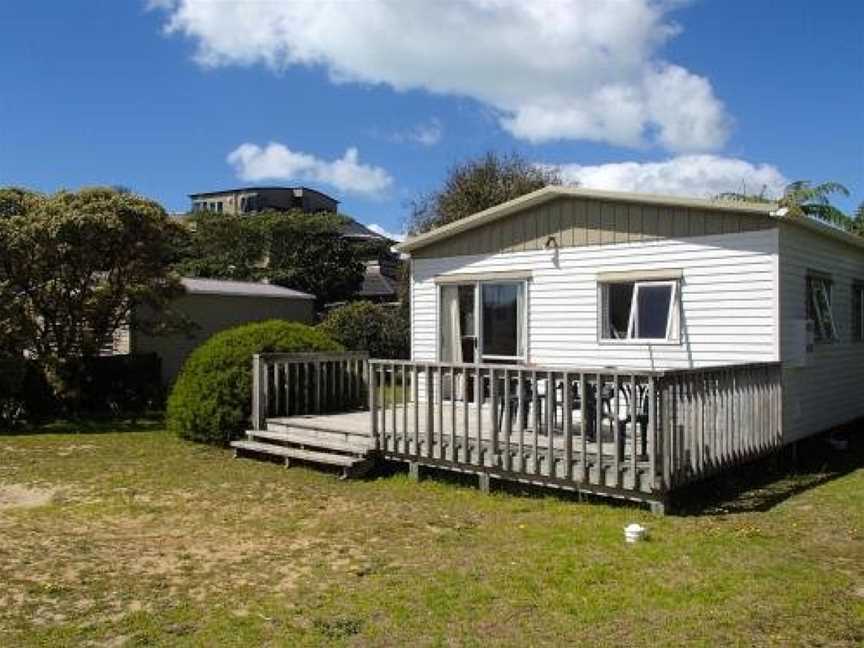 Ollaberry - Mangawhai Heads Bach, Mangawhai, New Zealand