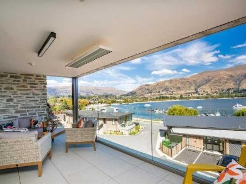 Luxury Lake View Apartment, Wanaka, New Zealand