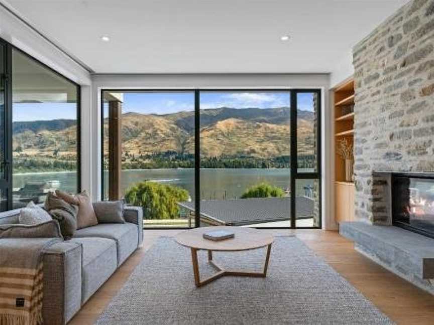 Lakeside Luxury 2 Bedroom Apartment, Wanaka, New Zealand