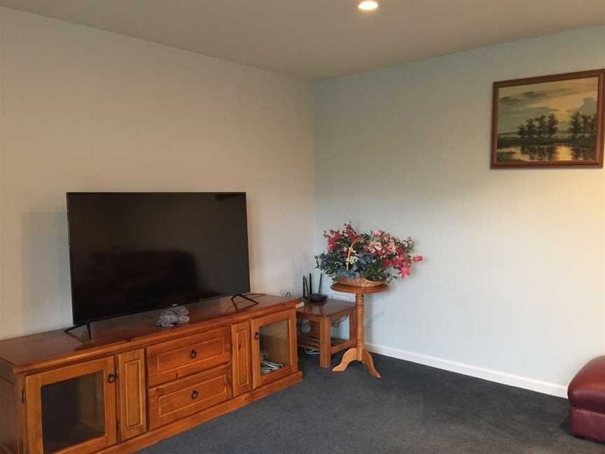 Sunny house with 5 bedrooms near airport, Christchurch (Suburb), New Zealand