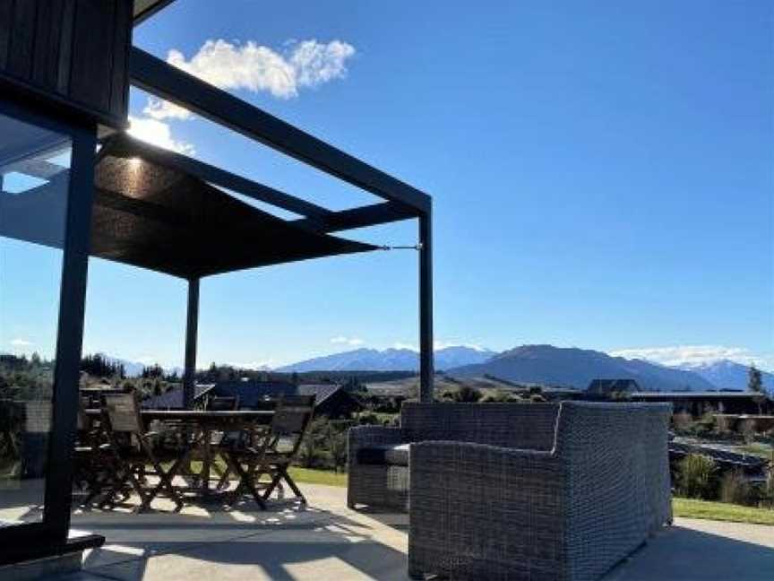 The Yellow Door, Wanaka, New Zealand