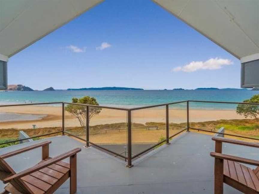 Beachfront Beauty - Opito Bay Holiday Home, Kuaotunu West, New Zealand